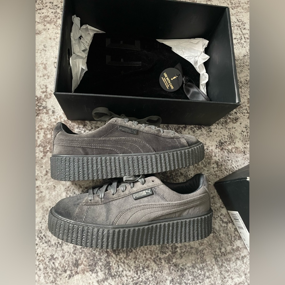 PUMA women’s fenty creepers size 8.5 us